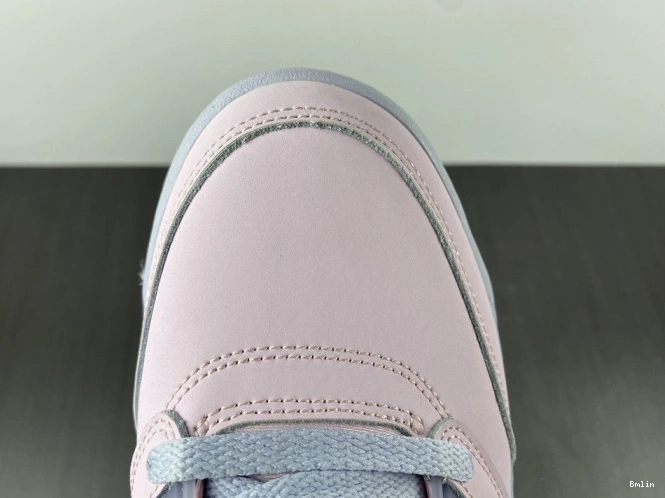 Boostmaster lin Easter DV0562-600 Air Jordan 5 0803